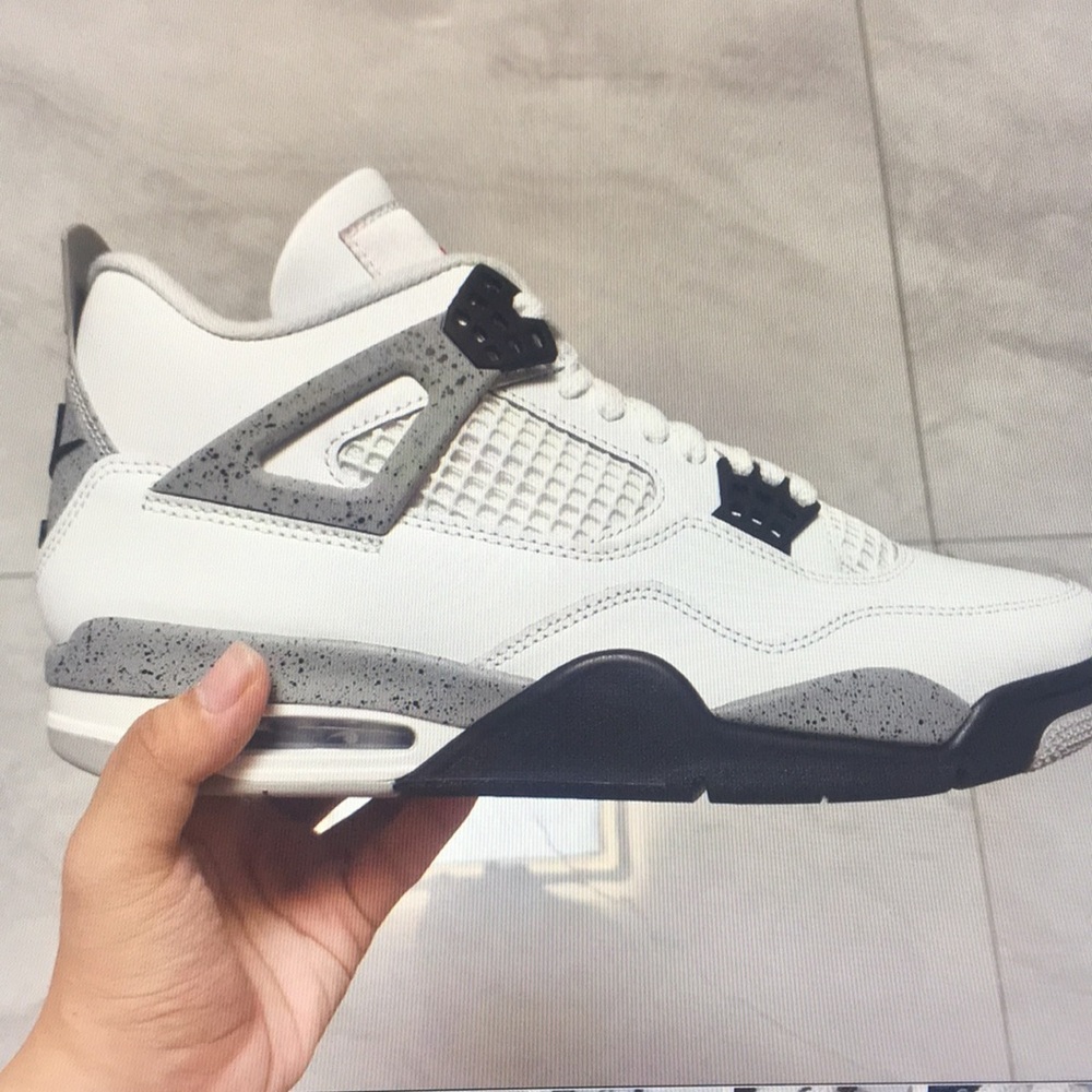 Nike Air Jordan 4 Retro White Cement